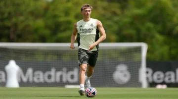 موعد عودة دين هاوسن يتأجل وسط تساؤلات عن تأثير غيابه على الفريق